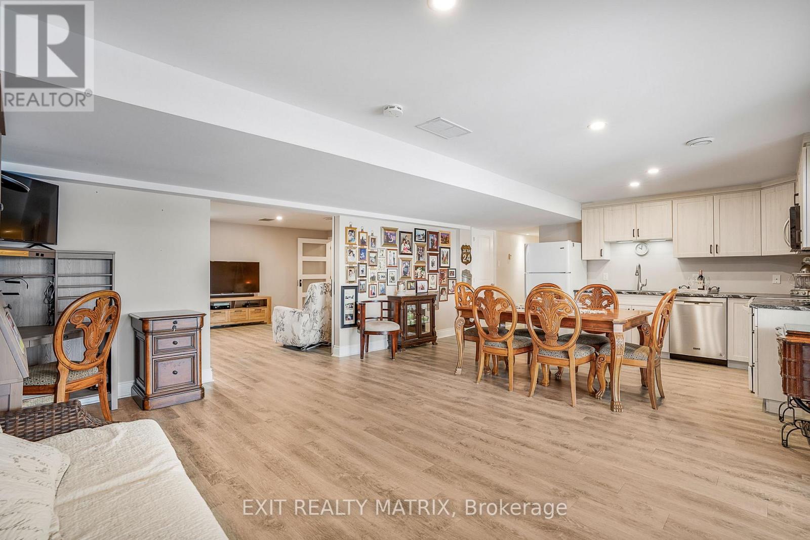 3139 BIRCHGROVE ROAD - 29