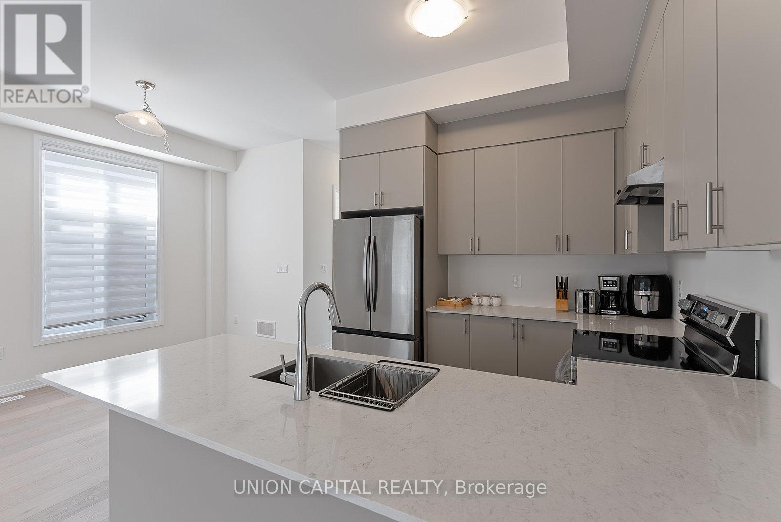 11437 LESLIE STREET - 19
