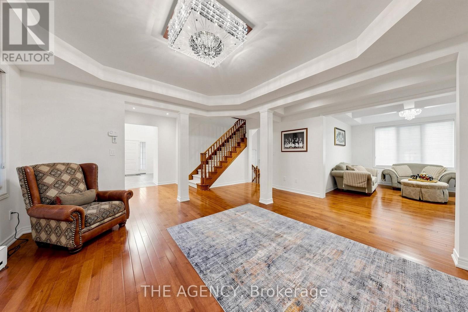 98 FITZMAURICE DRIVE - 8