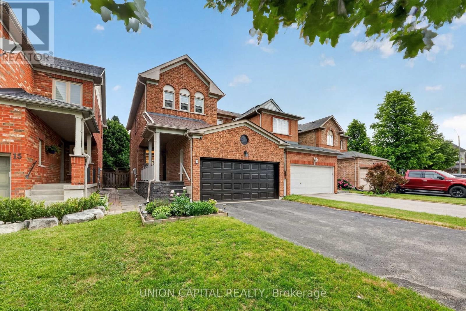 9 BALLYMORE DRIVE - 2