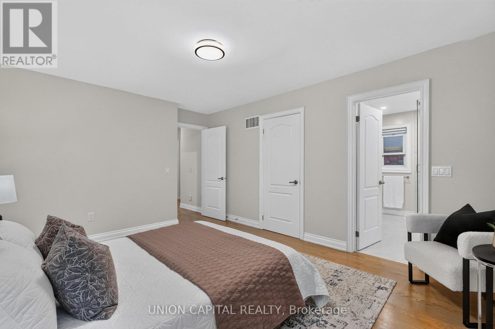 9 BALLYMORE DRIVE - 21