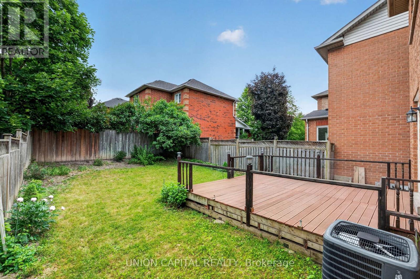 9 BALLYMORE DRIVE - 38