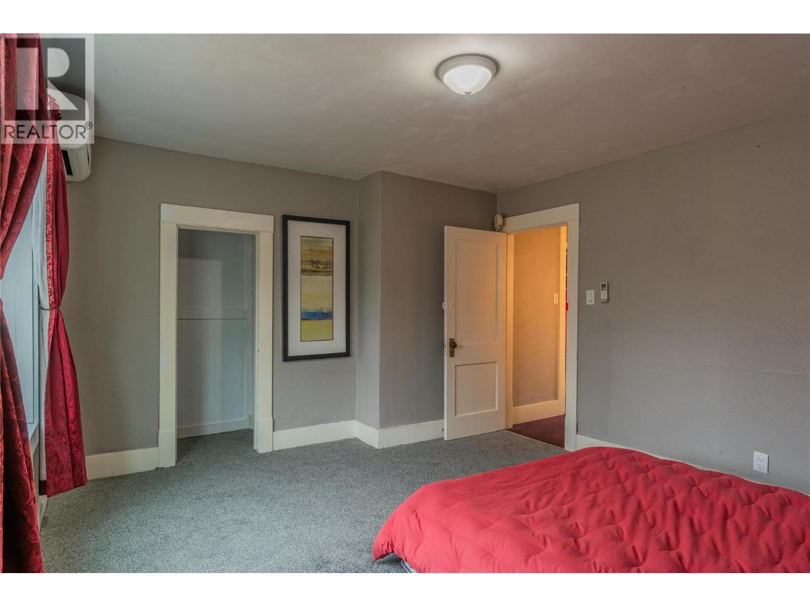 1662 Columbia Avenue - 15