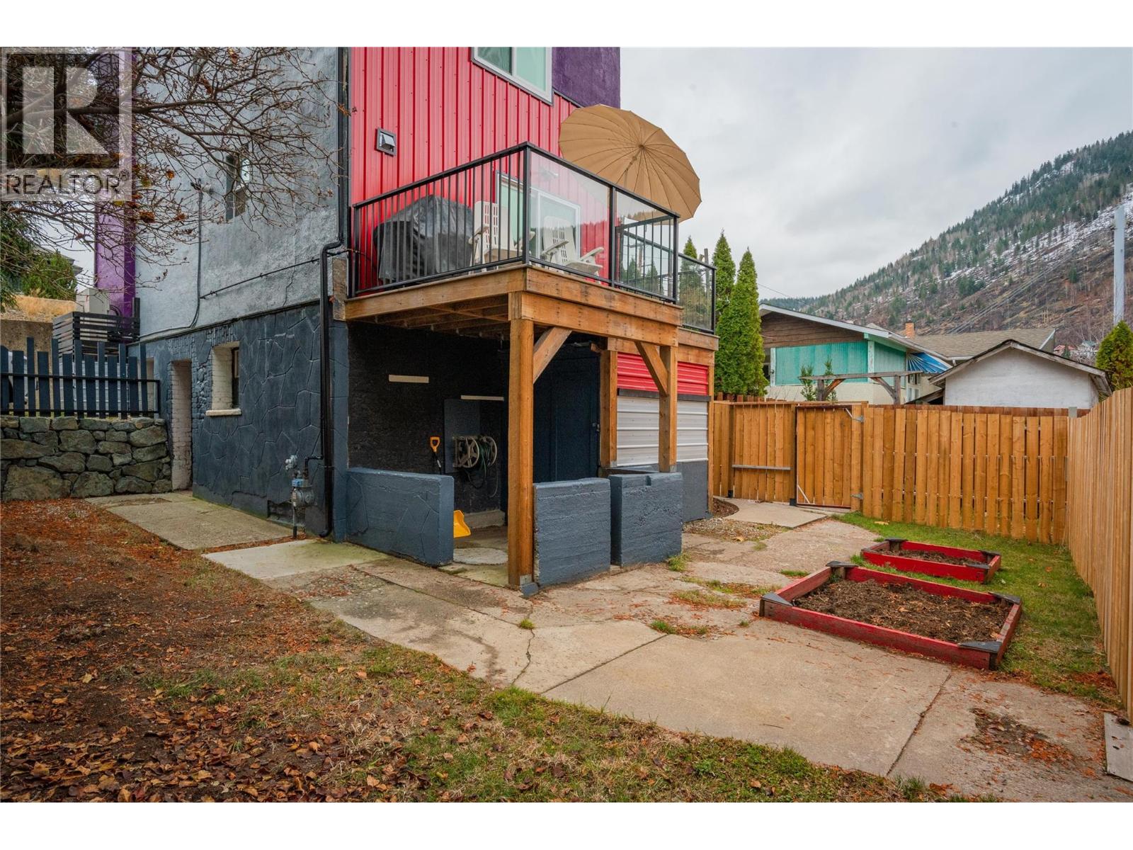 1662 Columbia Avenue - 28
