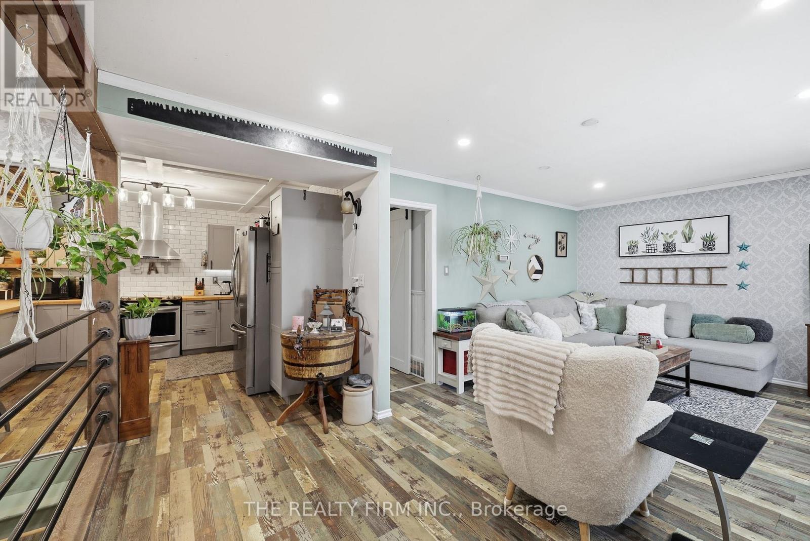 70 TALAVERA CRESCENT - 8