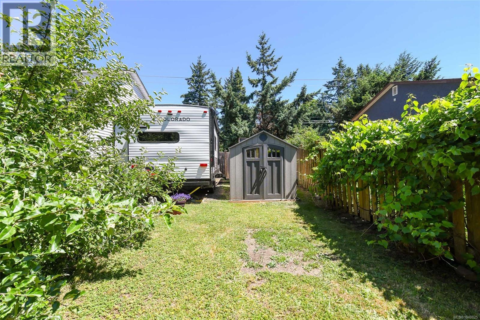 605 Pritchard Rd - 22