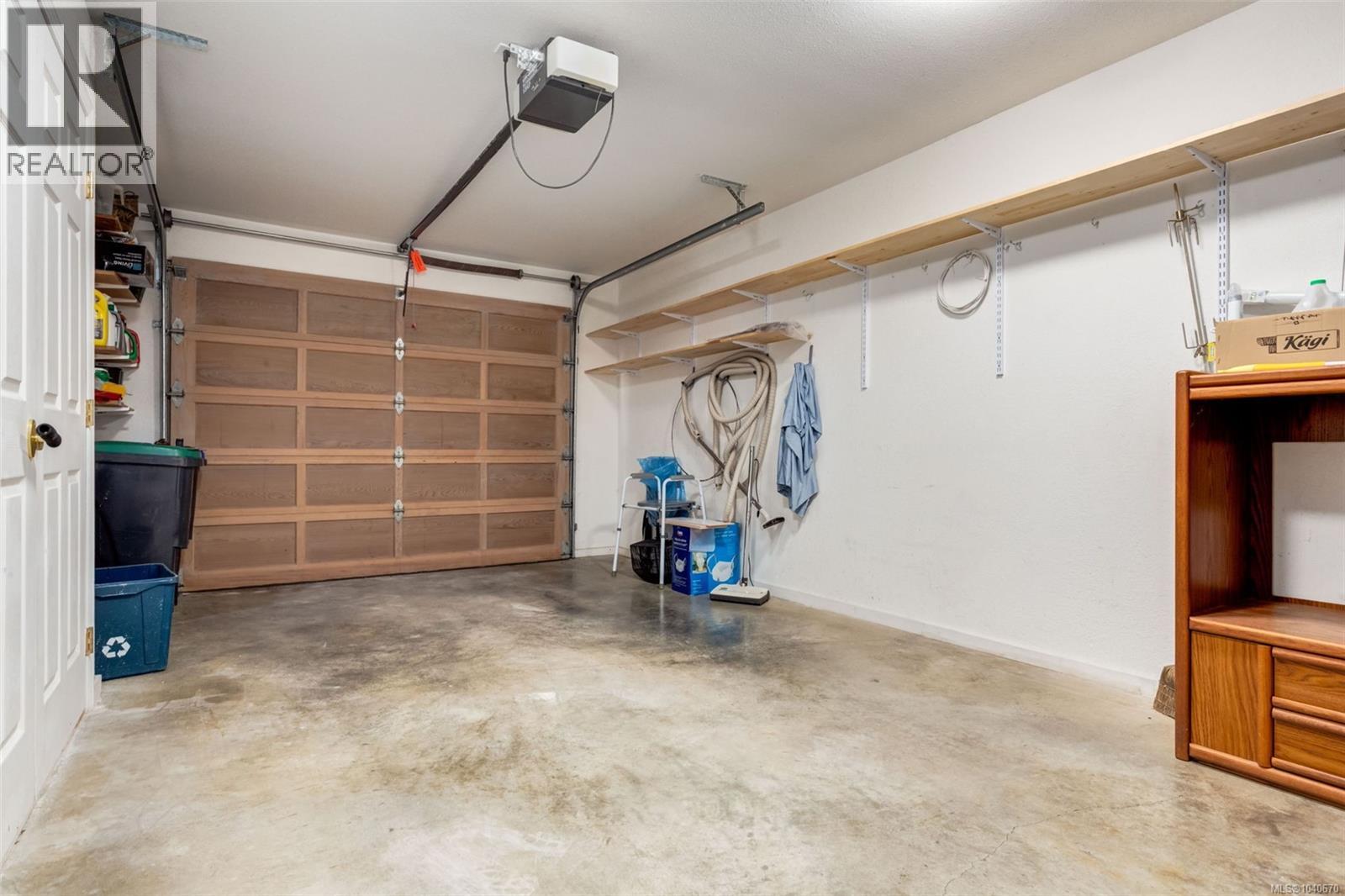 816 Lakes Blvd - 46