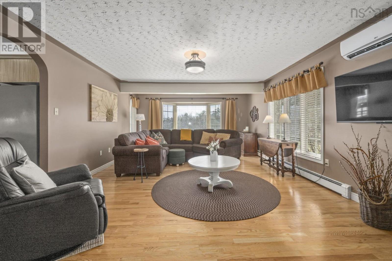 34 Norwood Court - 6