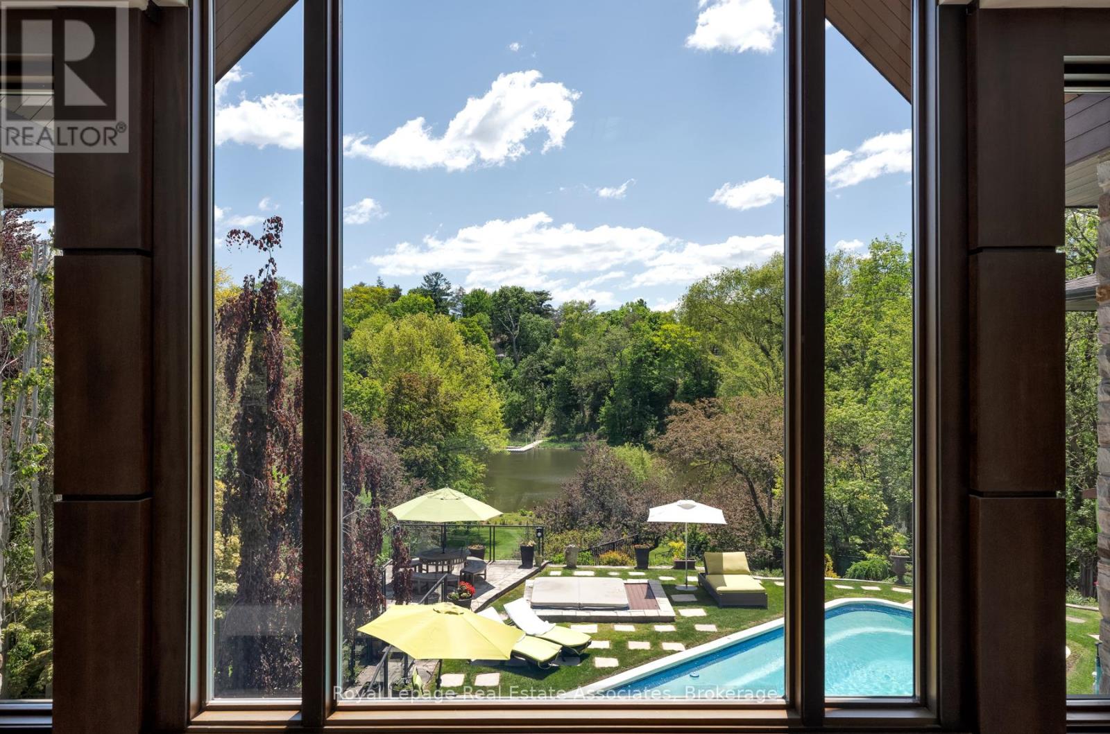 1510 PINETREE CRESCENT - Image 30