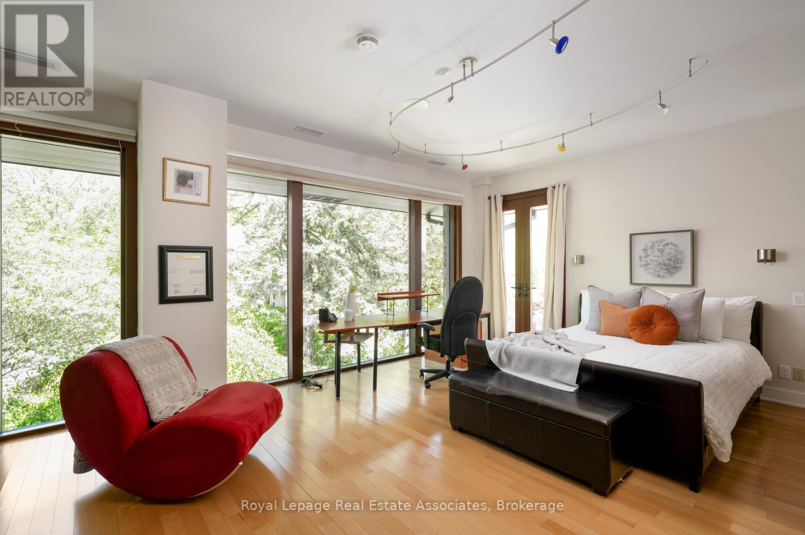 1510 PINETREE CRESCENT - Image 33