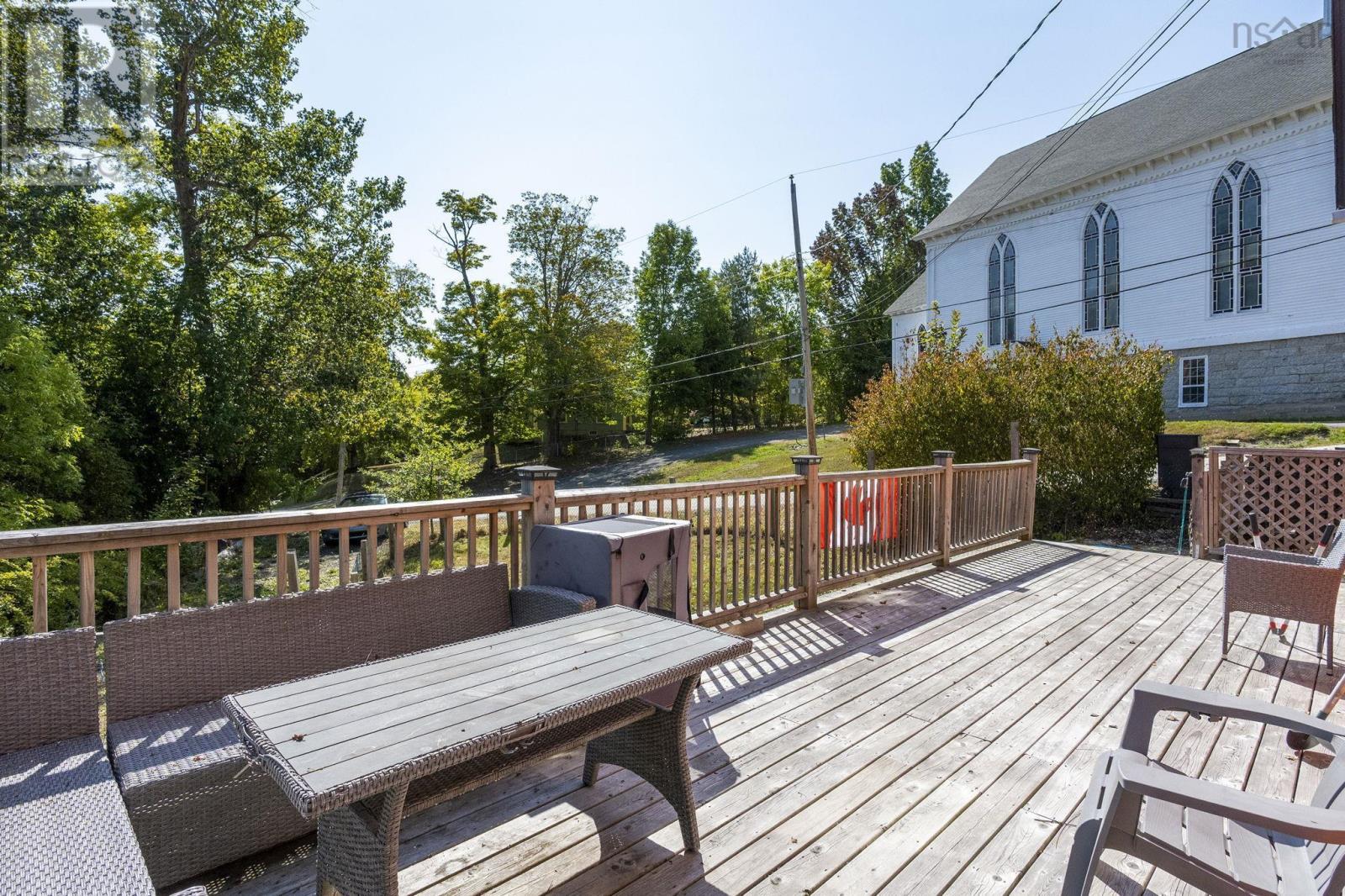 40 Pleasant Street - 41