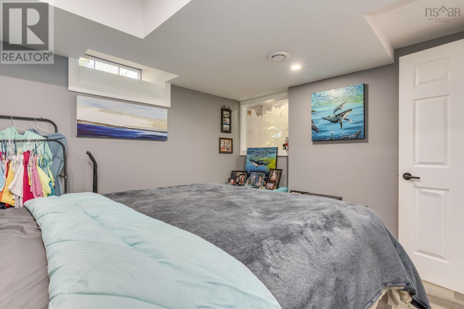 40 Pleasant Street - 38