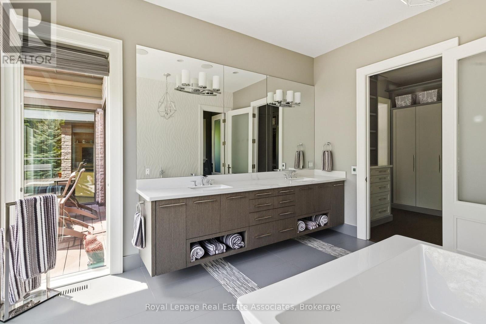 1412 BIRCHWOOD DRIVE - Image 29