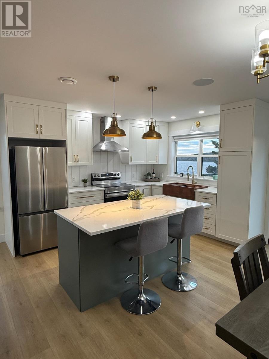 123 Candy Mountain Road - 6