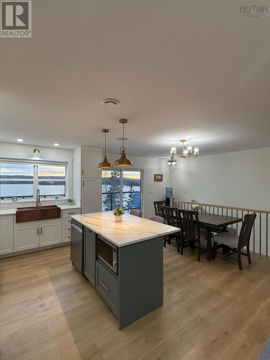 123 Candy Mountain Road - 8