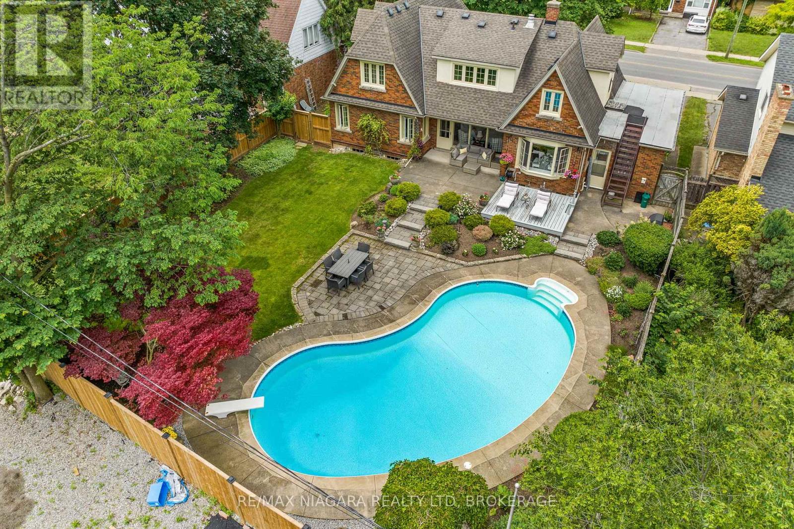 97 GLENRIDGE AVENUE - 40