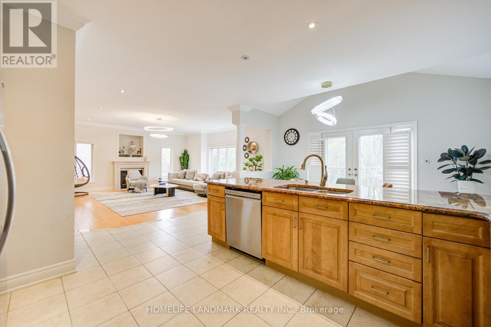 2323 AWENDA DRIVE - 18