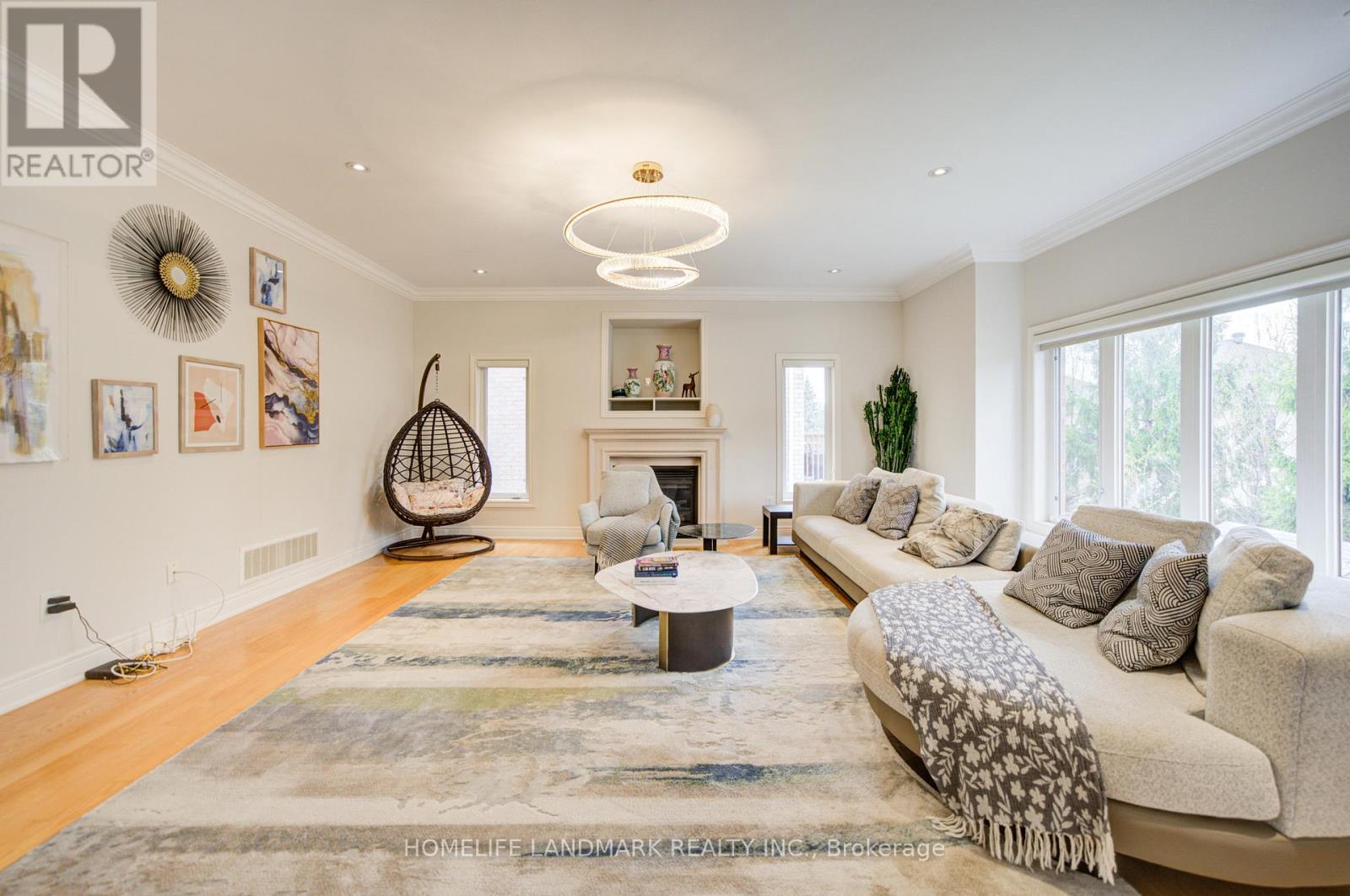 2323 AWENDA DRIVE - 21