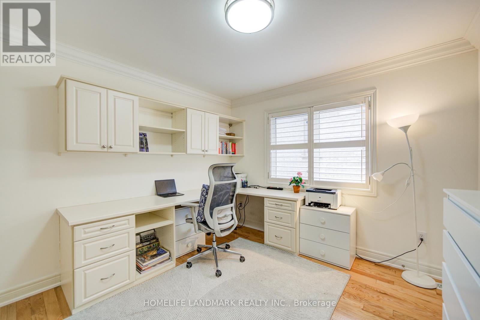 2323 AWENDA DRIVE - 36
