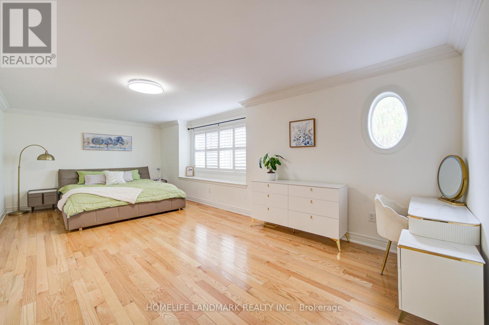 2323 AWENDA DRIVE - 38