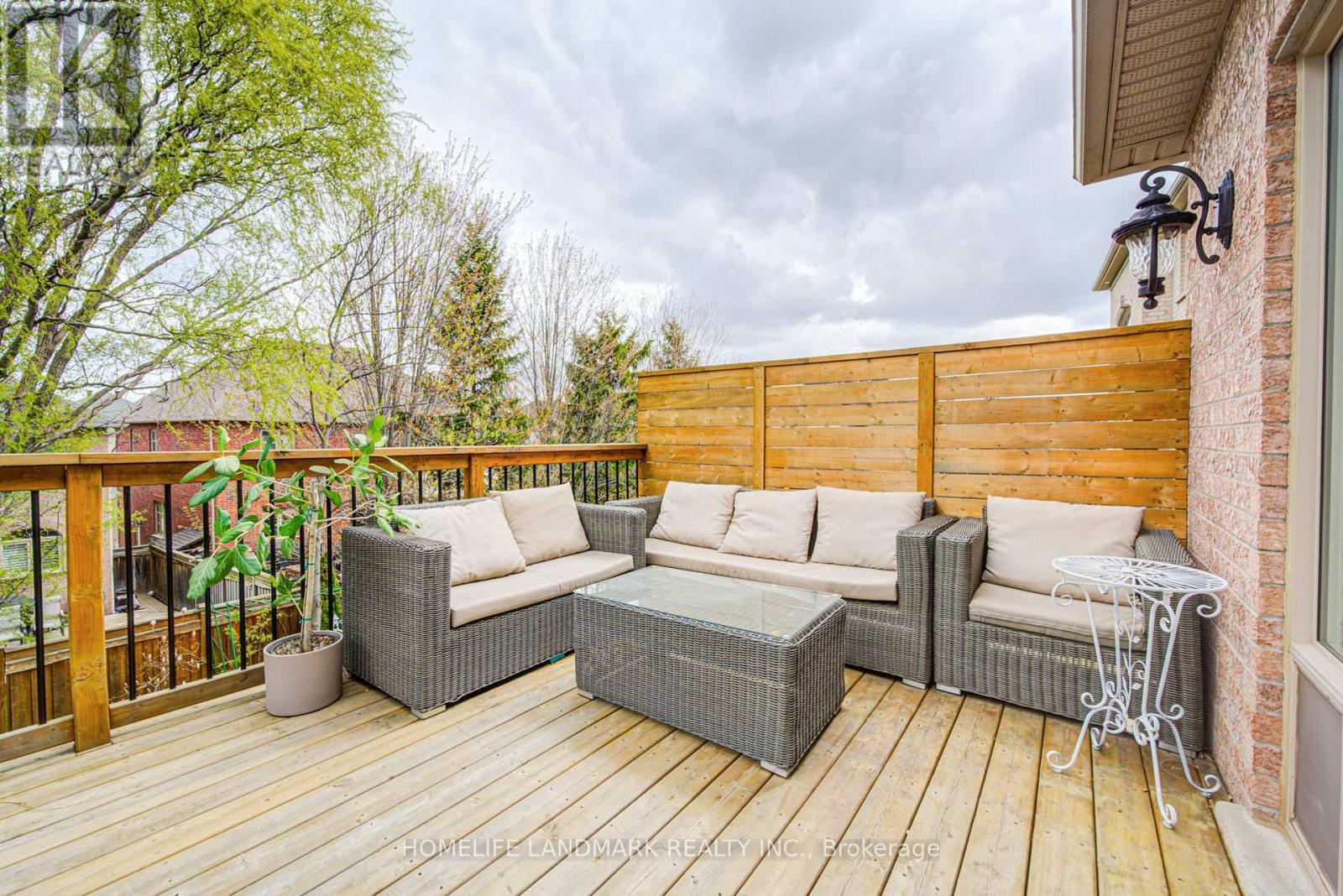 2323 AWENDA DRIVE - 48