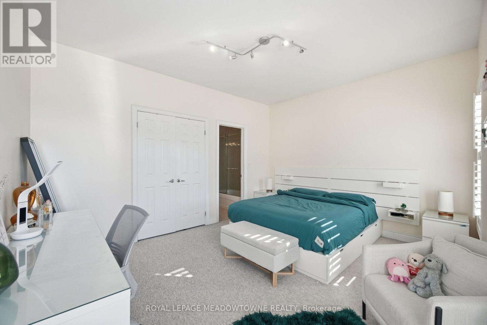 5221 ADOBE COURT - 28