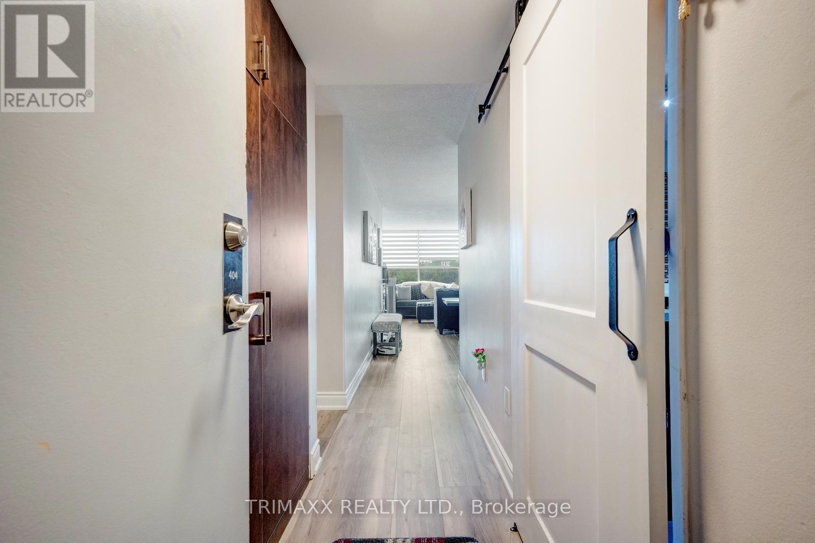 #404 40 PANORAMA COURT - 11