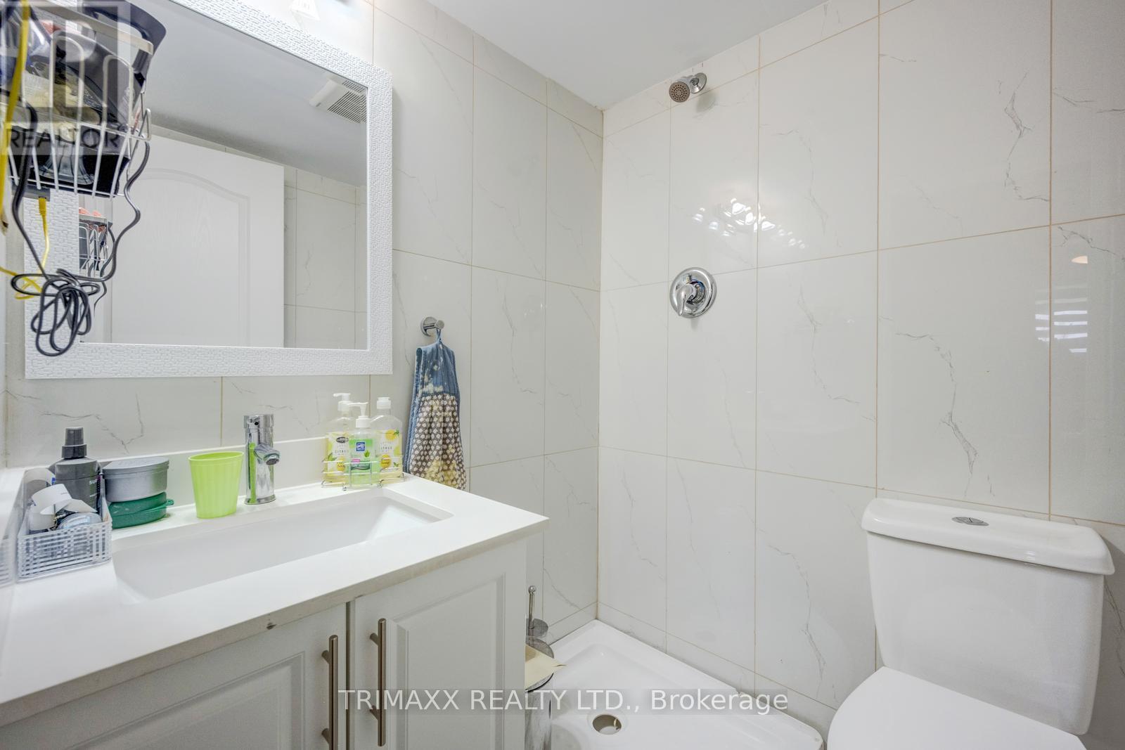 #404 40 PANORAMA COURT - 37