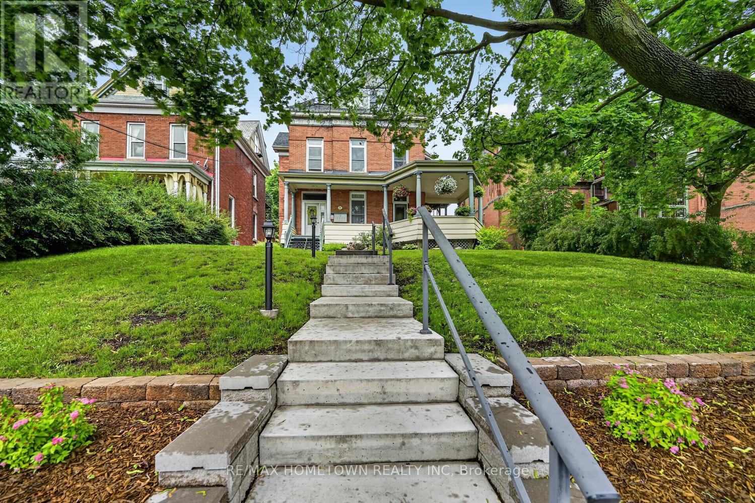 98 PINE STREET - 1