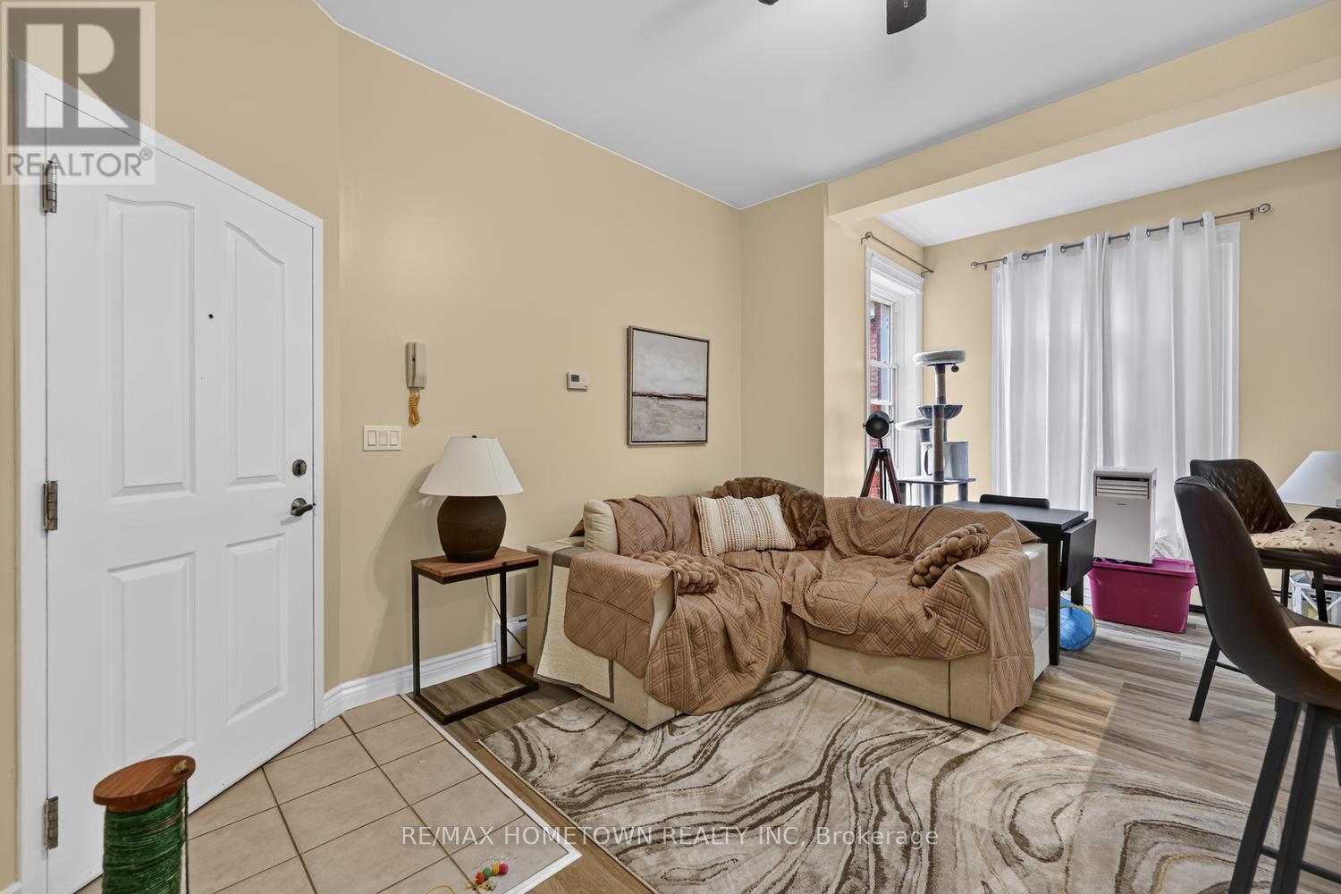 98 PINE STREET - 23