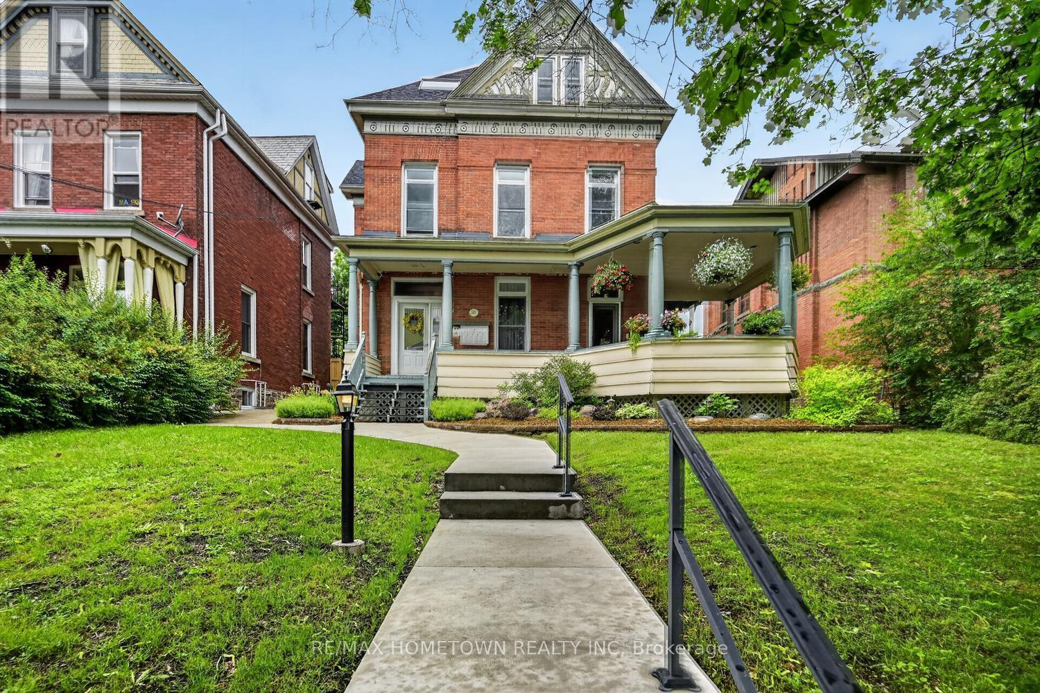 98 PINE STREET - 3