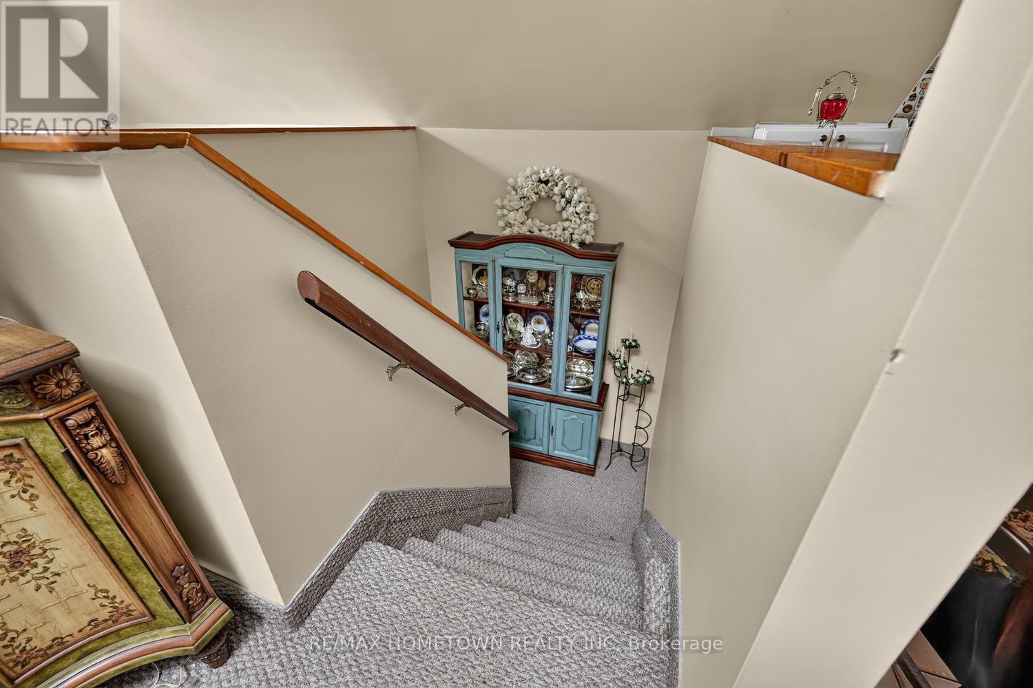 98 PINE STREET - 32