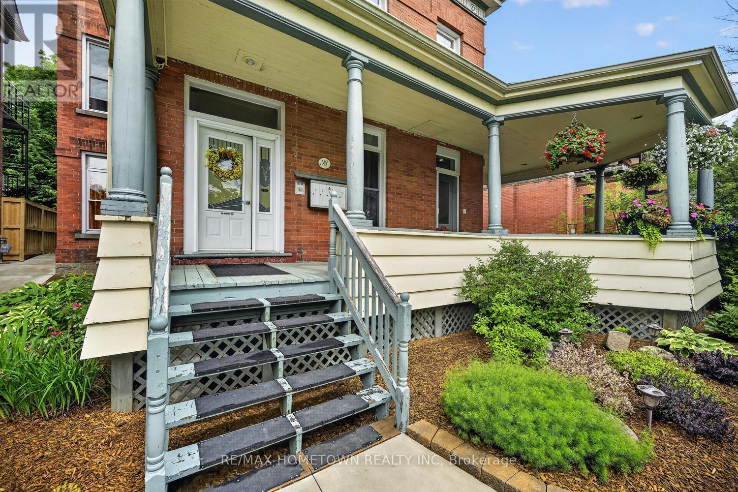98 PINE STREET - 5