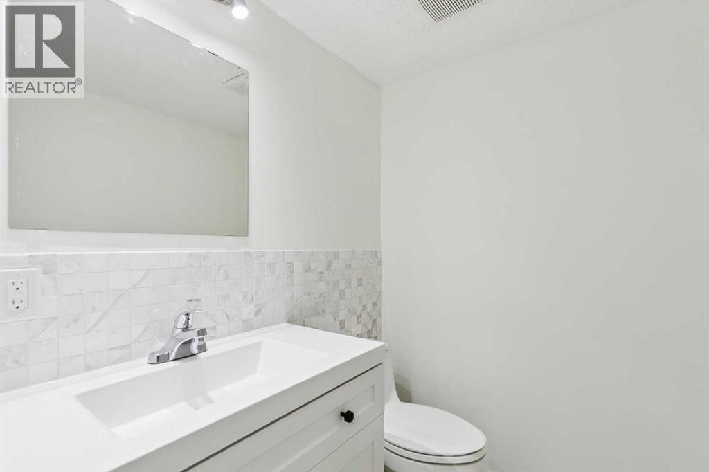 Main Floor Bathroom