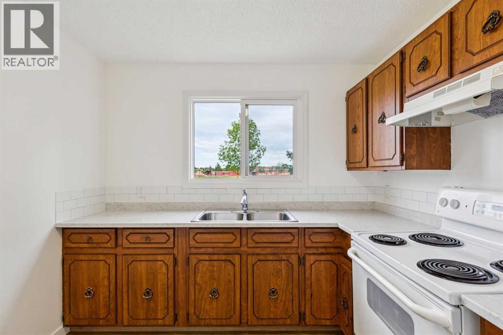 New Counters and Backsplash