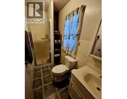 937 Mackenzie Highway, Bella Coola, BC V0T1C0 Photo 18