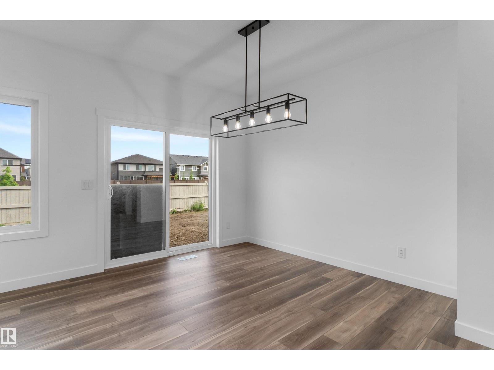 1050 CRISTALL CR SW - 11