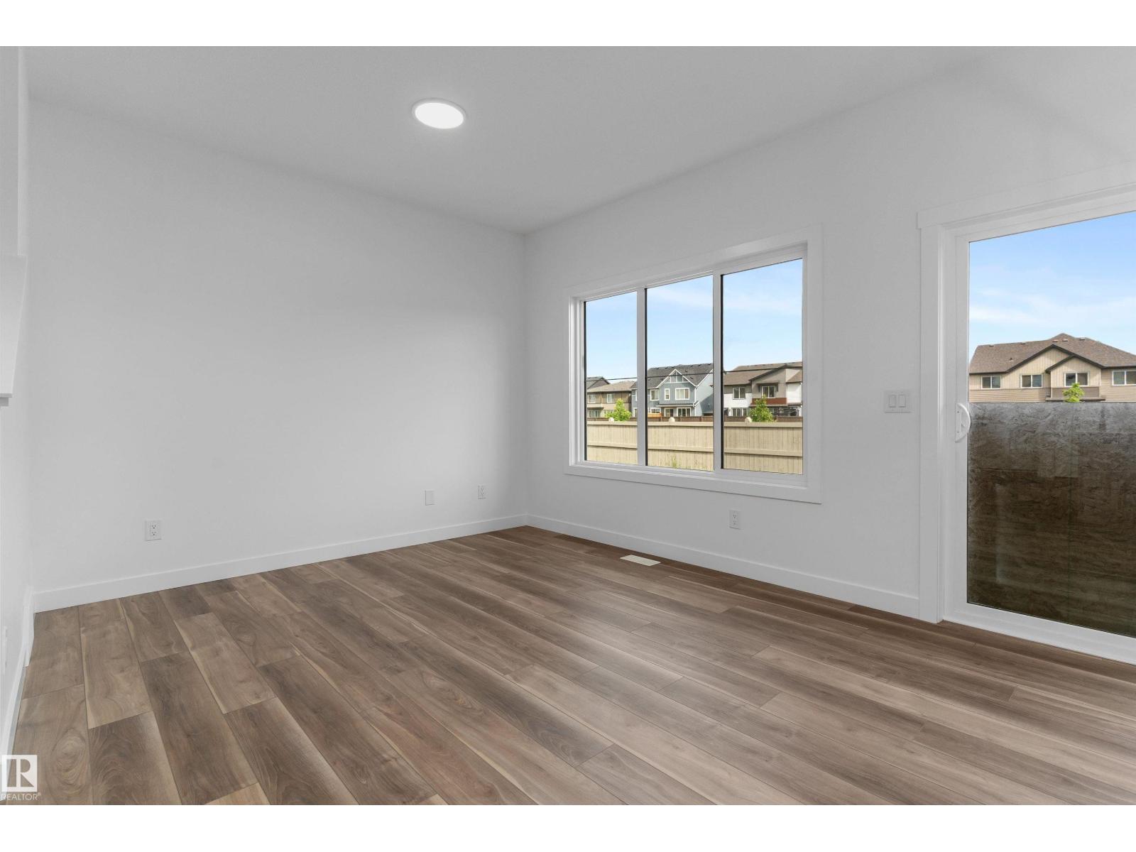 1050 CRISTALL CR SW - 17