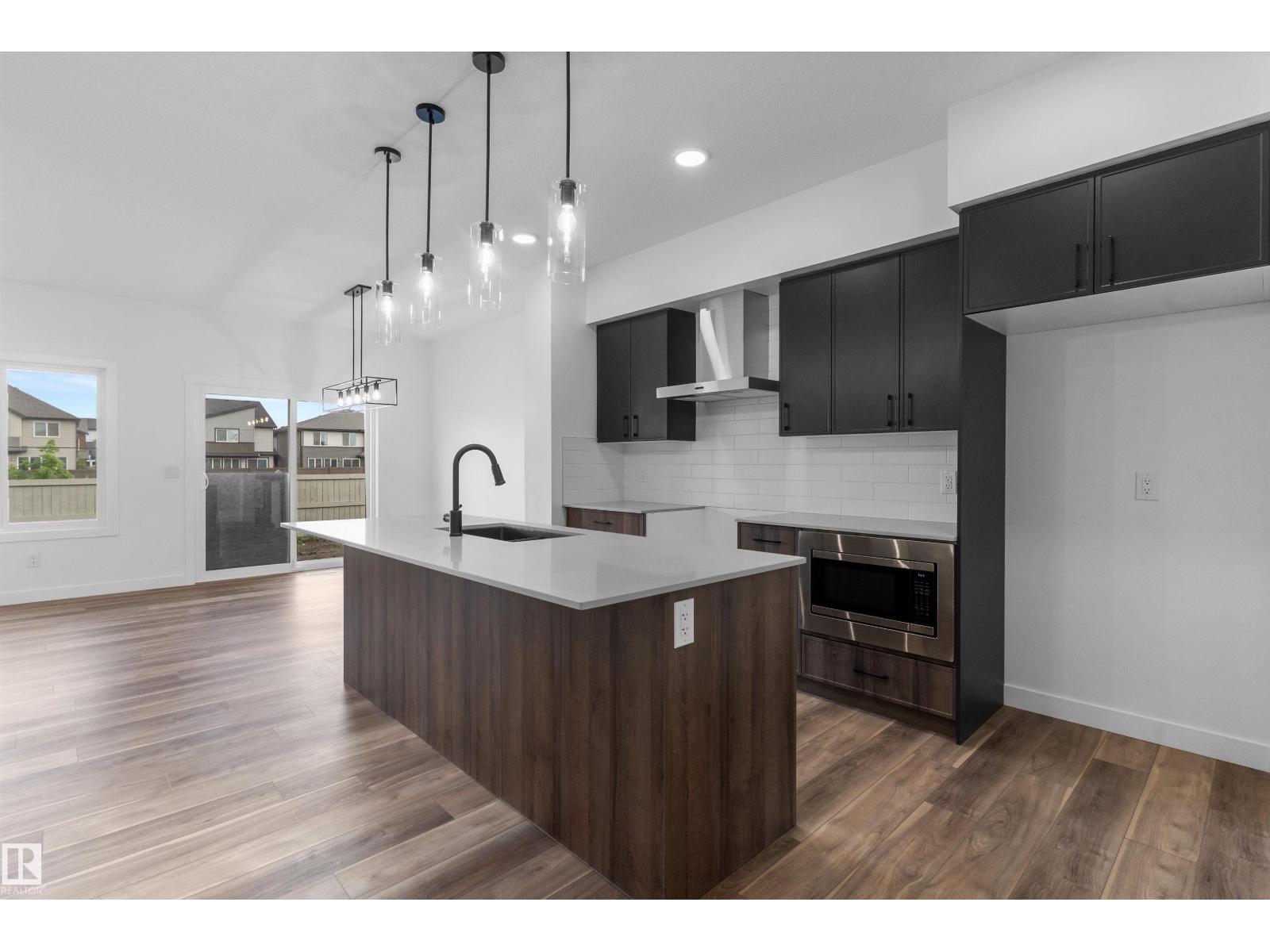 1050 CRISTALL CR SW - 5