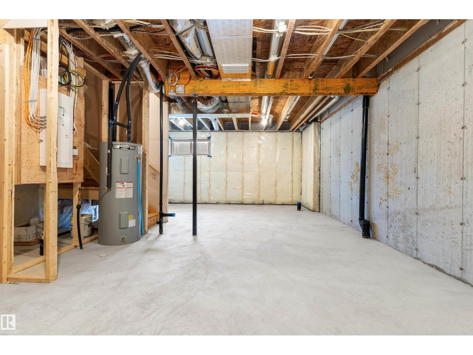1050 CRISTALL CR SW - 33