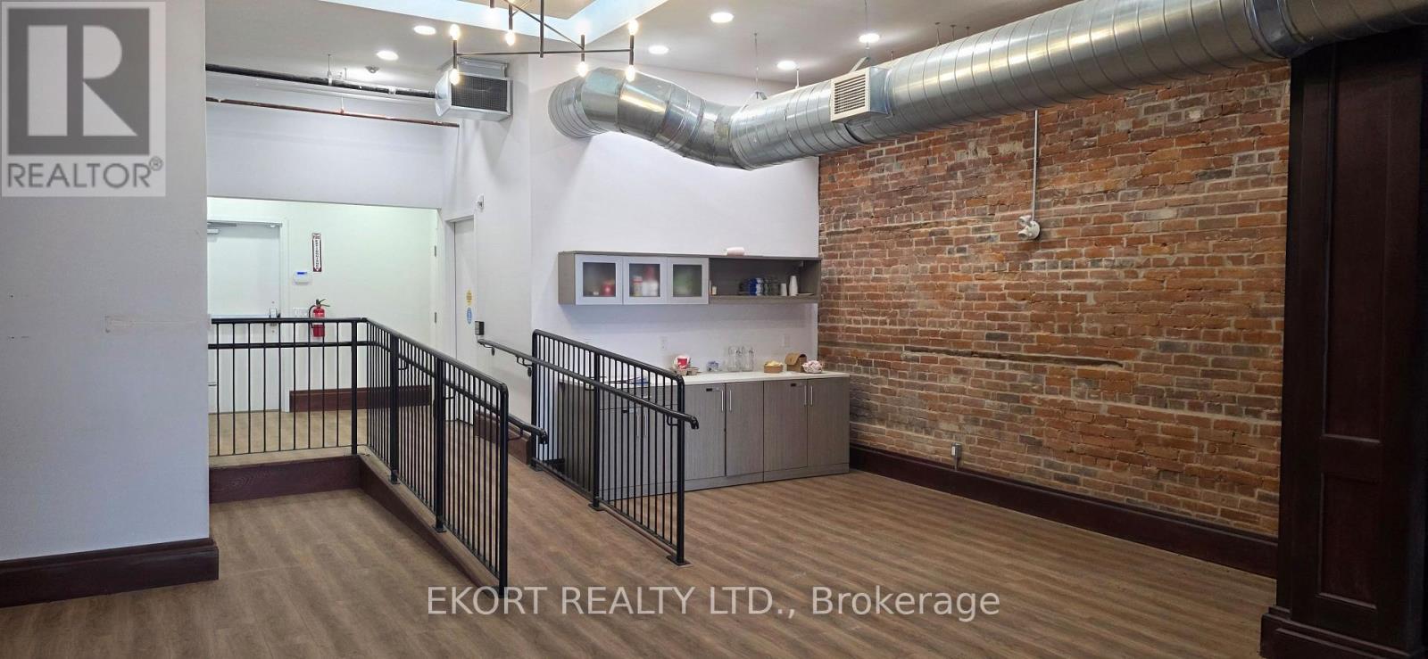 249-253 FRONT STREET - 15