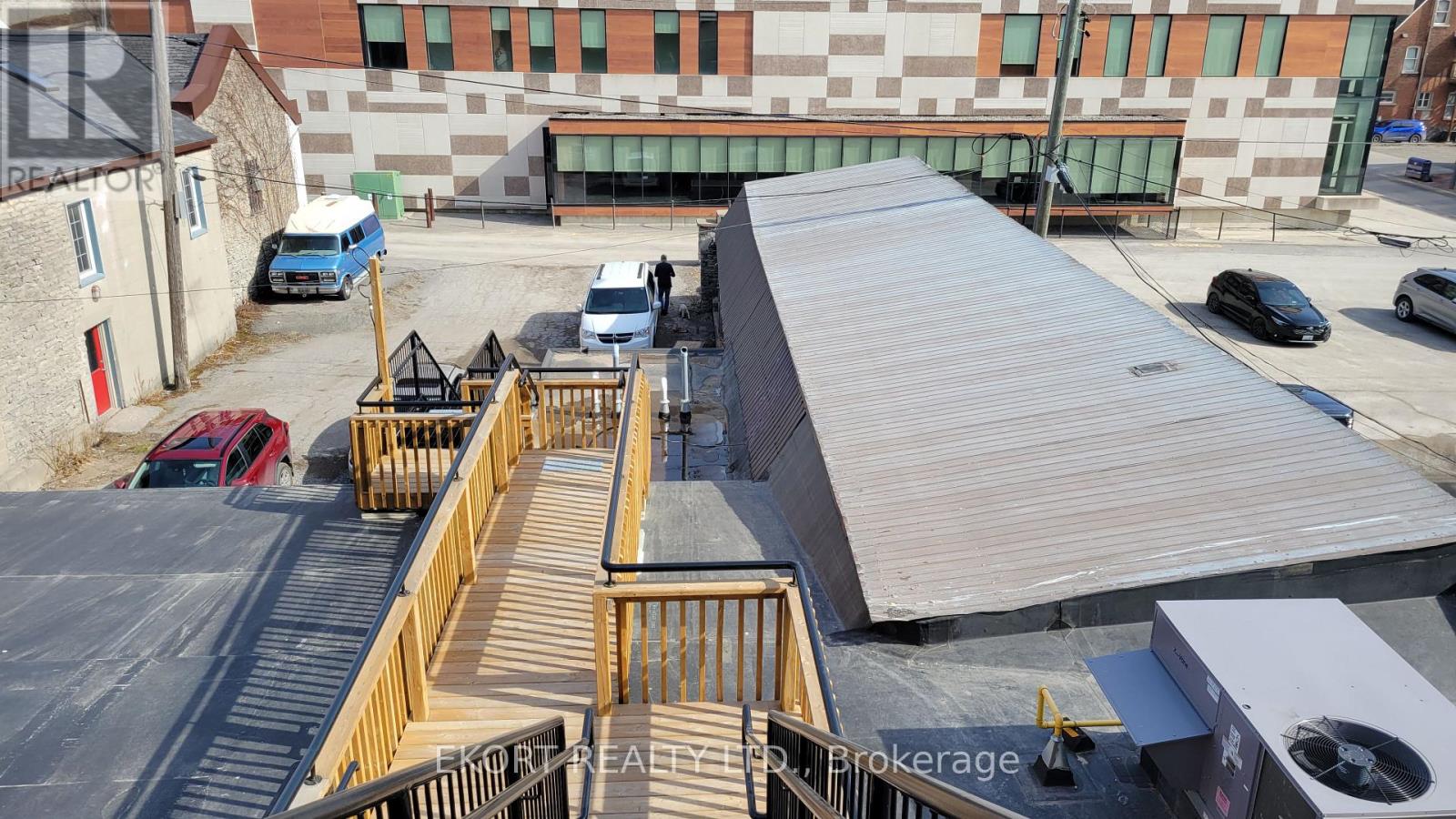 249-253 FRONT STREET - 22