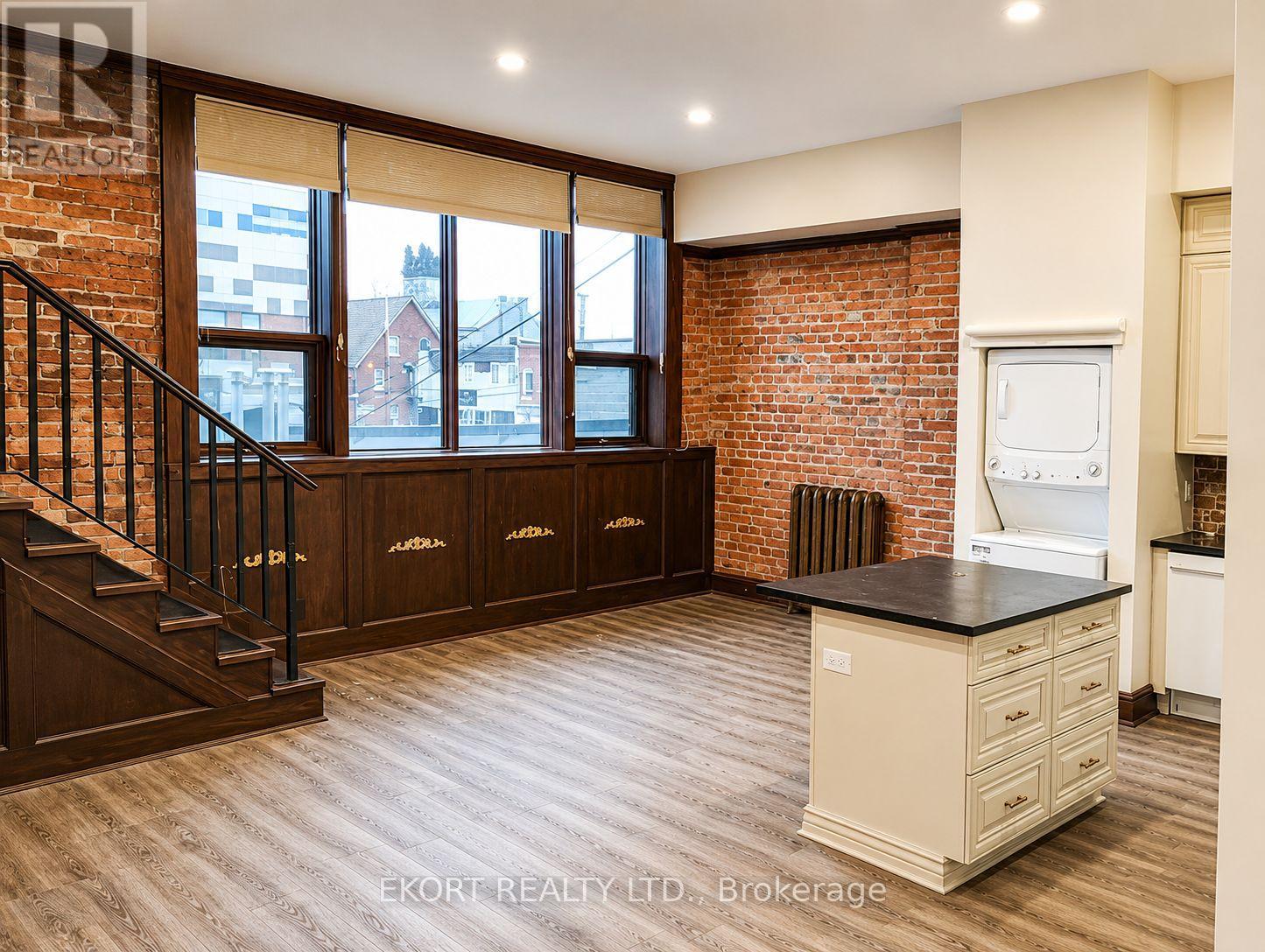 249-253 FRONT STREET - 3
