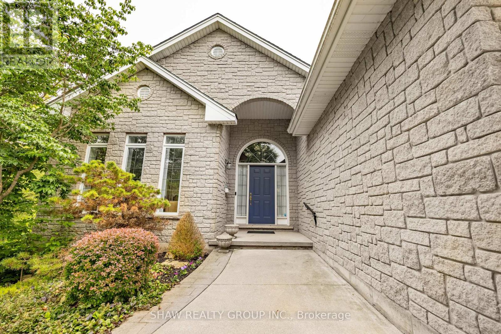 796 SPRINGBANK AVENUE - 2