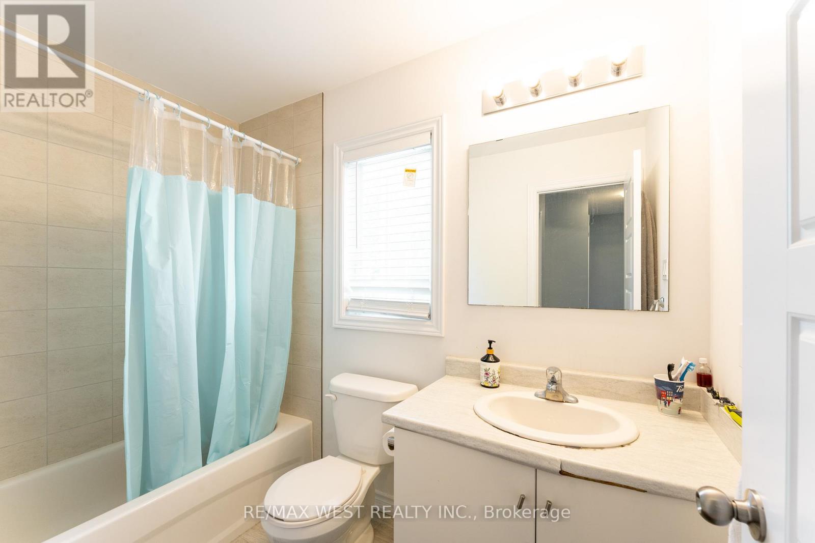 24 DEWBERRY DRIVE - 18