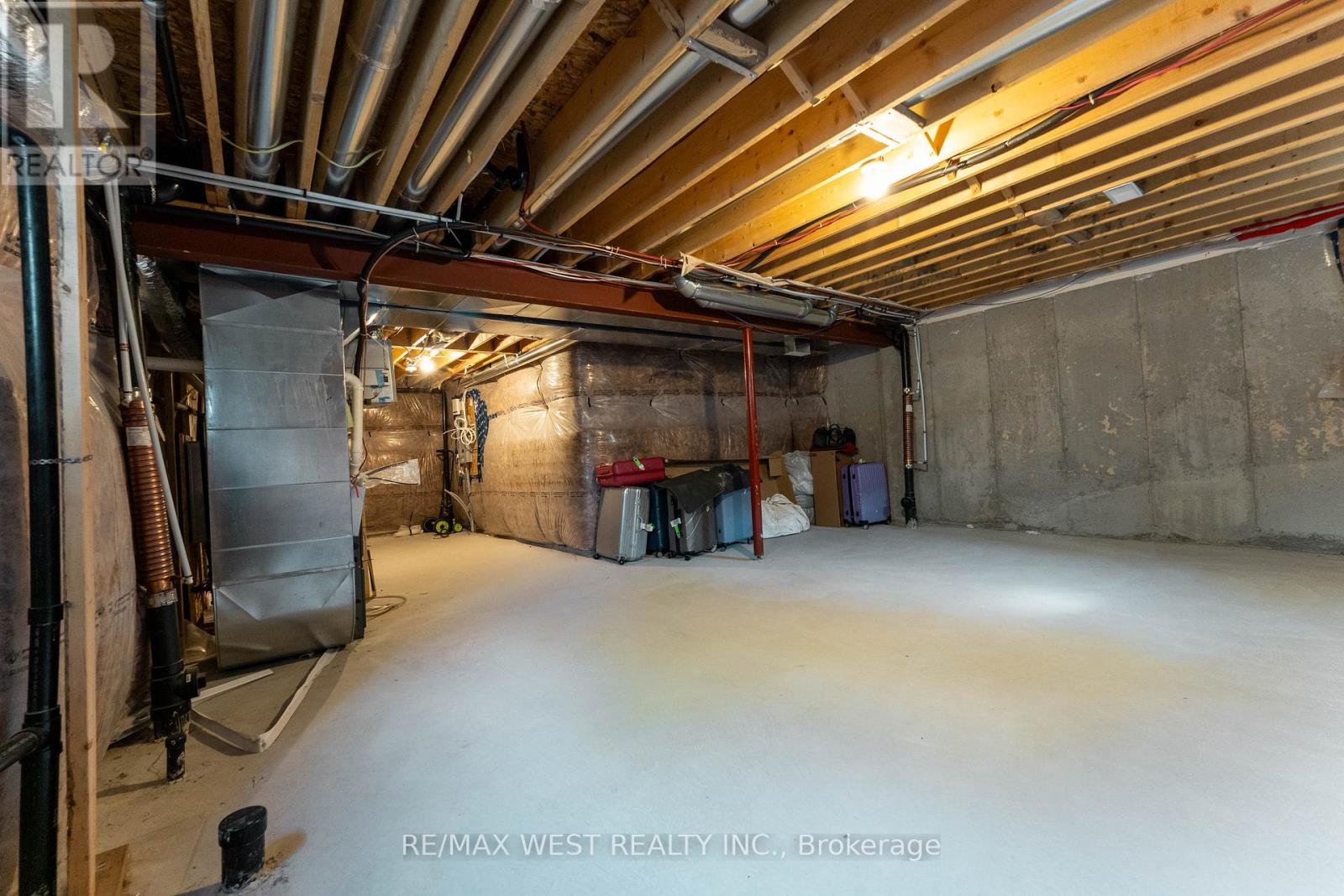 24 DEWBERRY DRIVE - 32