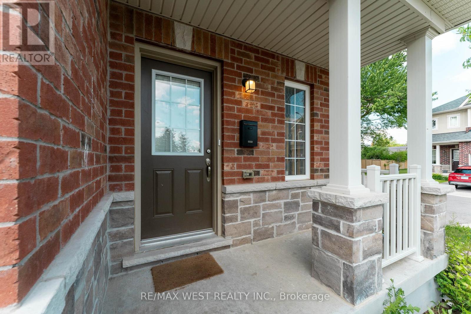 24 DEWBERRY DRIVE - 4