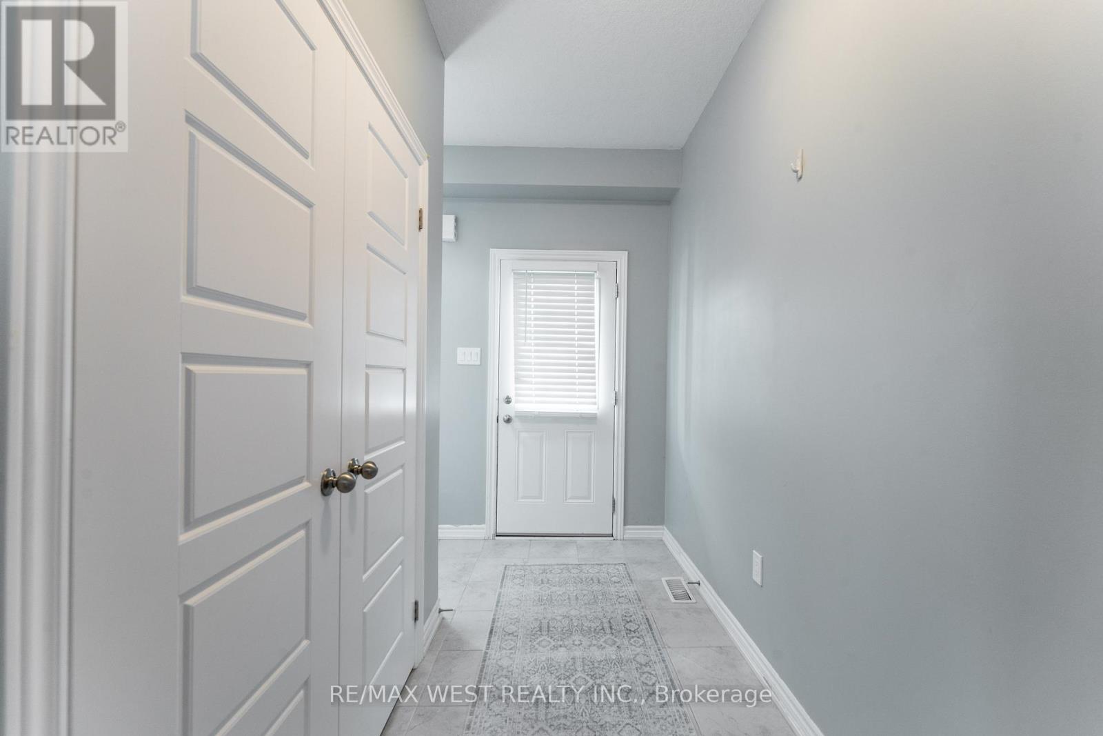 24 DEWBERRY DRIVE - 6