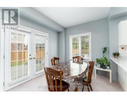 24 Dewberry Drive, Kitchener, ON N2B0A9 Photo 11