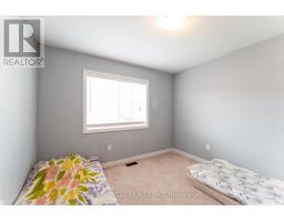 24 Dewberry Drive, Kitchener, ON N2B0A9 Photo 19